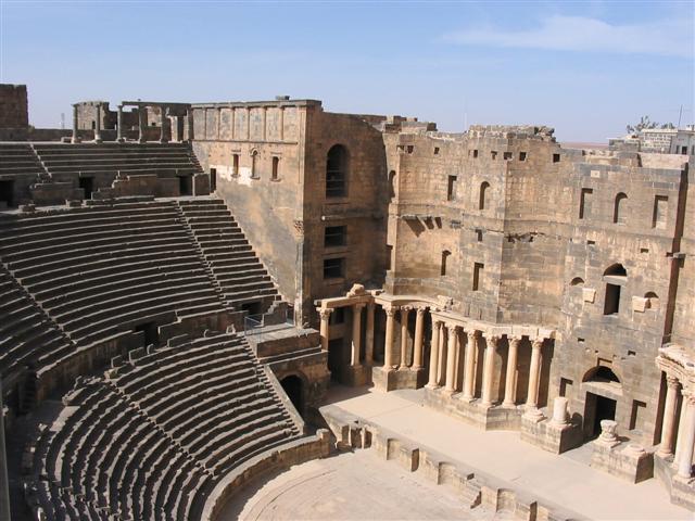 Syria_bosra_theater.jpg